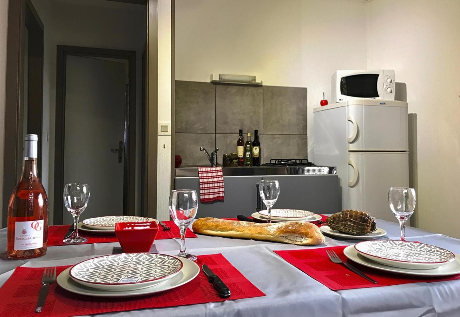 U Farniente Hotell Bonifacio  Eksteriør bilde